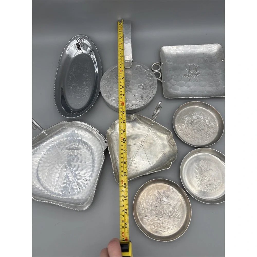 Buenilum Aluminum Kraftware Tray Leaf Coasters Krome Kraft‎ Oval Tray Lot of 8